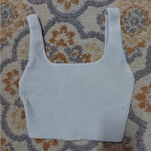 Aritzia Babaton cream sleeveless sculpt knit crop top